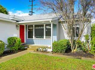 16857 Halper St, Encino, CA 91436