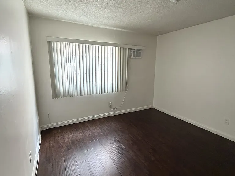 10939 Pioneer Blvd #2 — Photo 5