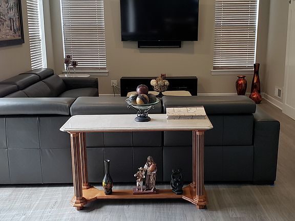5th image of 5673 Ferncrest Ct Unit D