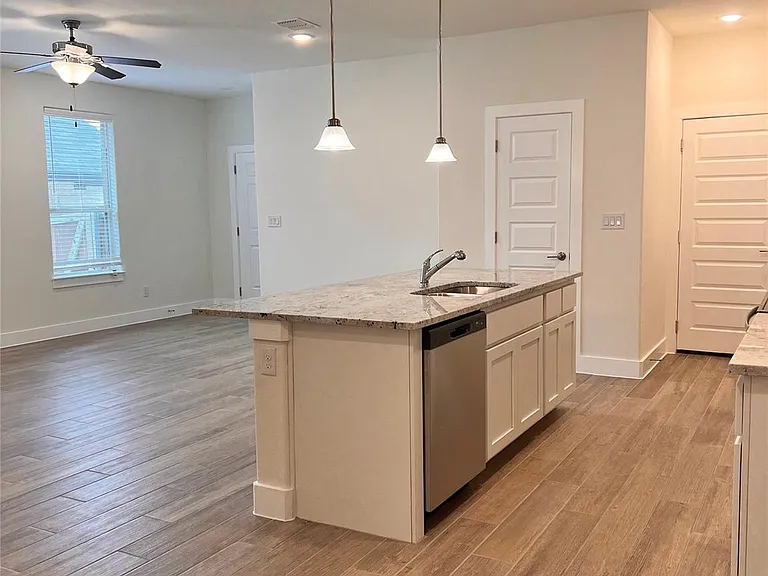 444 Parkline Dr #31A — Photo 12