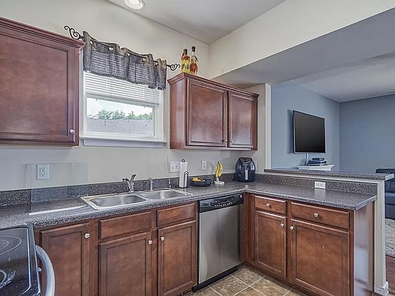 4th image of 116 New Harvest Dr