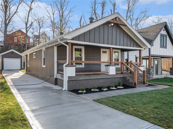 109 S 16th St, Kansas City, KS 66102