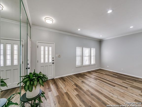 5th image of 17643 Diamond Canyon Dr
