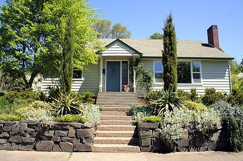 Inviting Entry Gardens