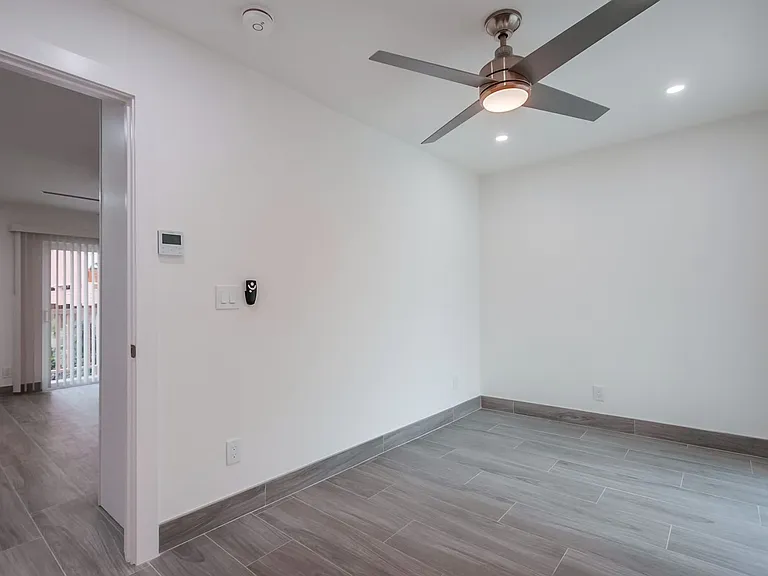 1234 Calle Jules — Photo 12