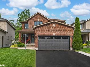 70 Girdwood Dr, Barrie, ON L4N8R1