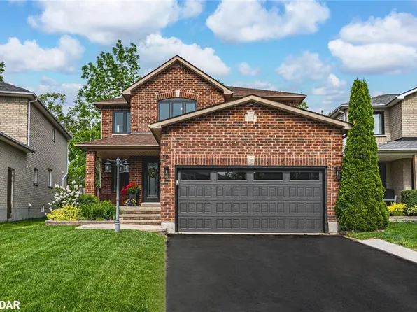 70 Girdwood Dr, Barrie, ON L4N 8R1