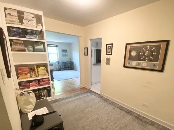 39-45 51st Street 3F image 2 of 14