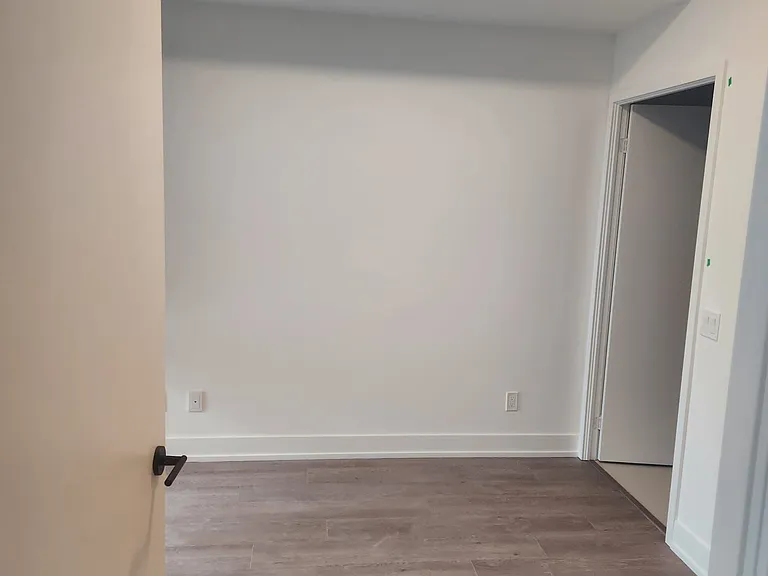 308 Jarvis St #902 — Photo 15
