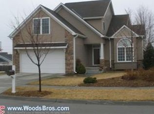 1900 Hidden Pines Dr, Lincoln, NE 68512