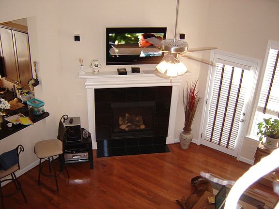 family room w/ prewire surround sound