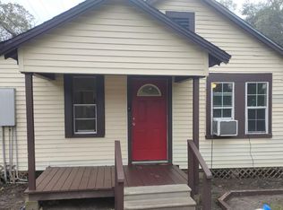 414 E 2nd St, Kountze, TX 77625