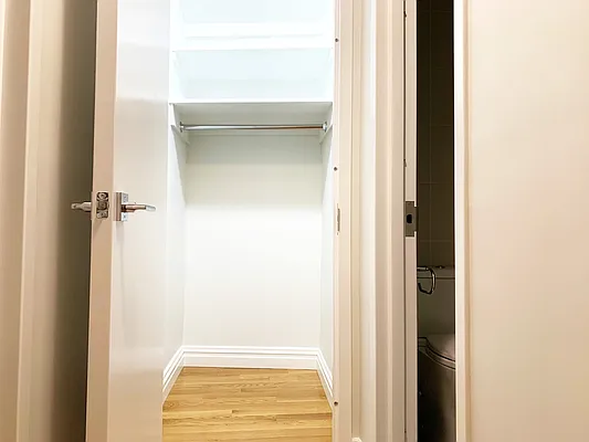 Rented by Stonehenge NYC LLC | media 5