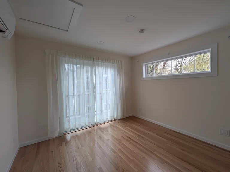 55B S Main St — Photo 7