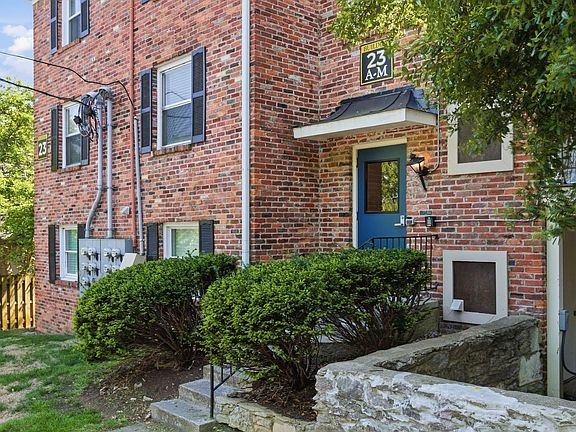 3rd image of 5025 Hillsboro Pike APT 23A