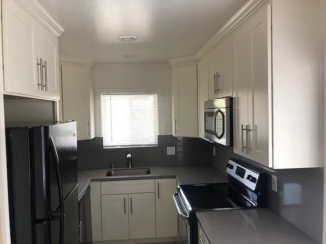2351 William Dr #3 — Photo 8