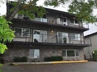 5715 NE Sacramento St UNIT 12, Portland, OR 97213