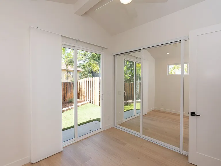 713 Oak Burl Ln — Photo 12