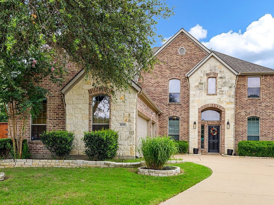 1st image of 2616 Longbow Dr