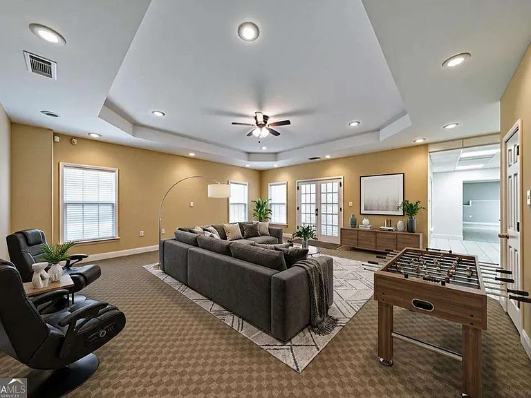 5321 Edgerton Dr — Photo 40