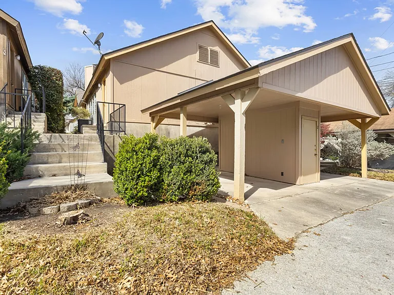 8430 Cranberry Hl — Photo 24
