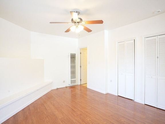 5th image of 2119-2121 Brown St #2121-3