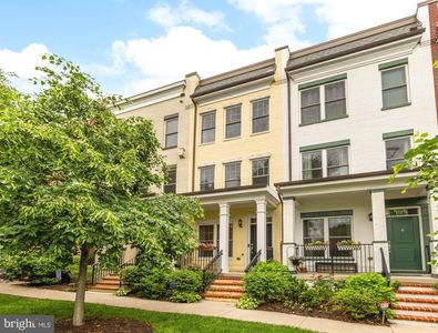 631 Regent Pl NE, Washington, DC, 20017