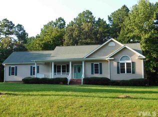 10 Pearce Wood Ct, Zebulon, NC 27597