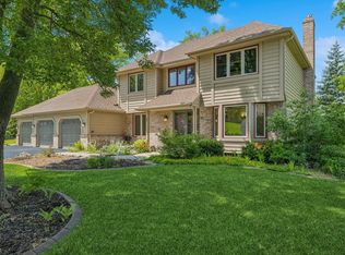 6233 Fernbrook Ln N, Maple Grove, MN 55311