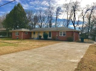 1010 Peachtree Dr, Smyrna, TN 37167