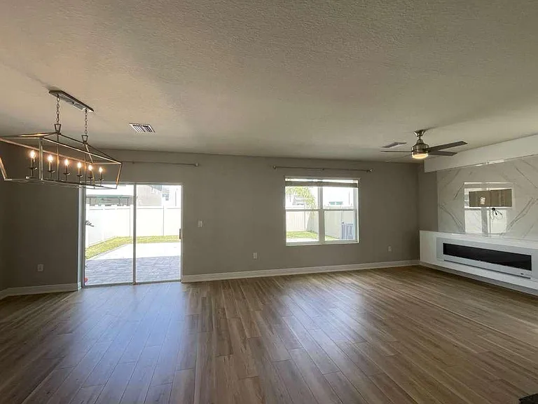 32627 Abby Lax Ln — Photo 9
