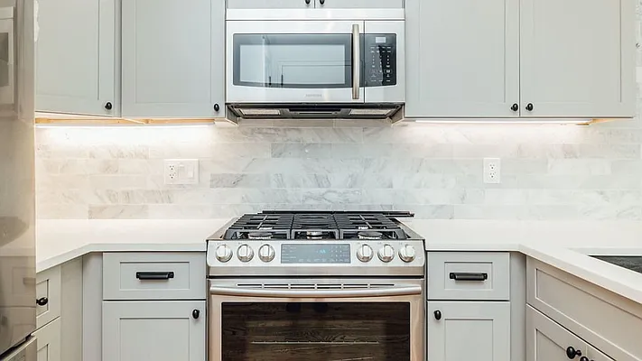 Rented by Nooklyn NYC LLC | media 6