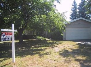 2411 Aramon Dr, Rancho Cordova, CA 95670