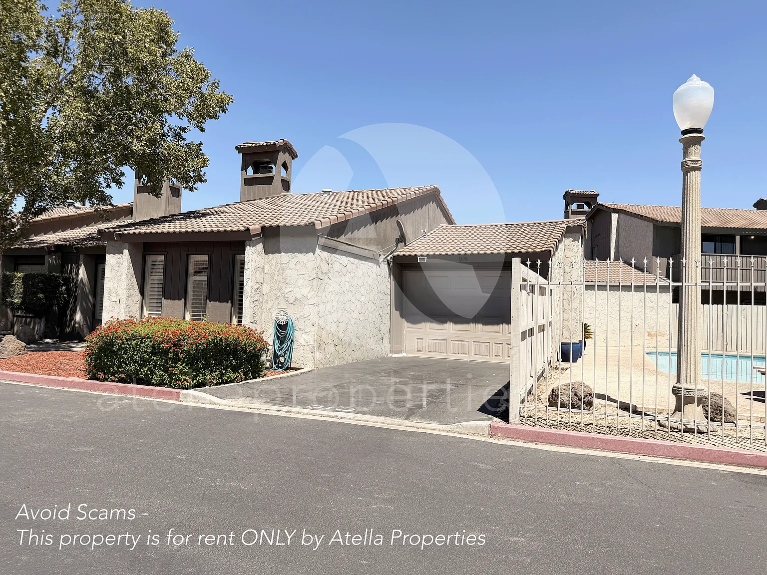 919 Greenfield Avenue - 1 — Photo 1