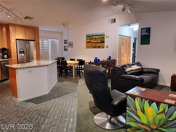 4th image of 4990 Mascaro Dr