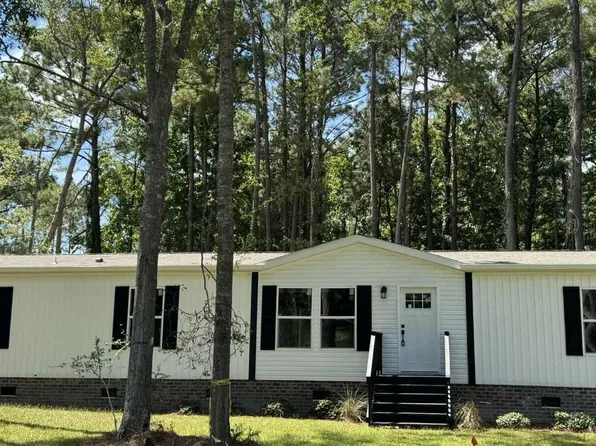 9280 Heritage Drive SW, Calabash, NC 28467