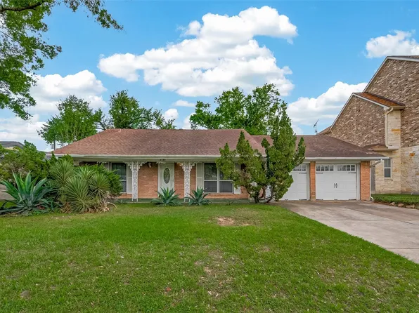 6739 Grovewood Ln, Houston, TX 77008
