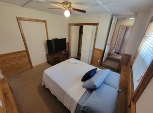 (Undisclosed Address), Lake Arrowhead, CA 92352