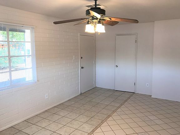 2nd image of 2122 W Amelia Ave APT 1