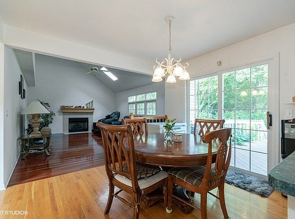 5th image of 715 Fairfield Way