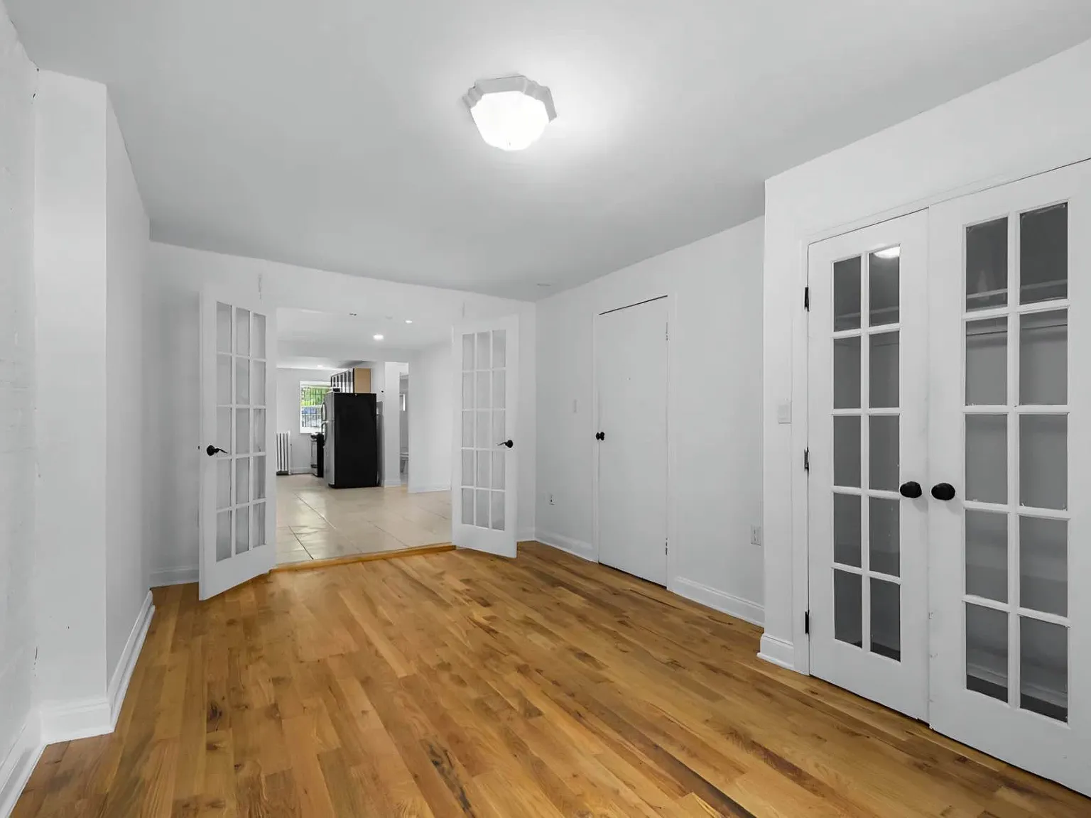 64 Bainbridge Street — Photo 1