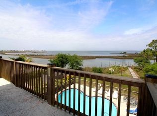 1514 Cadillac Ave, Dauphin Island, AL 36528
