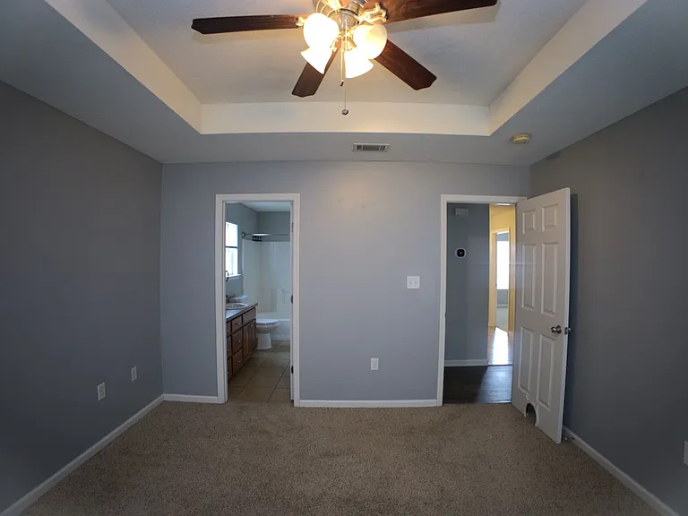 5076 Branch Point Dr — Photo 9