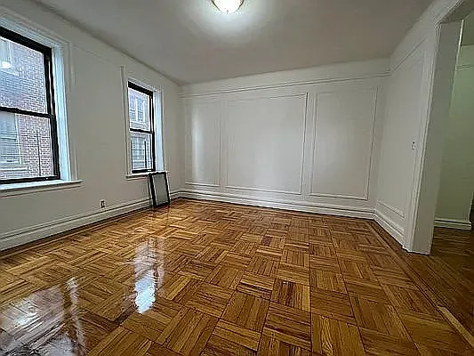 2852 Valentine Ave #4B — Photo 4