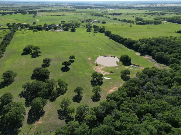 1664 Hcr #1414, Covington, TX 76636