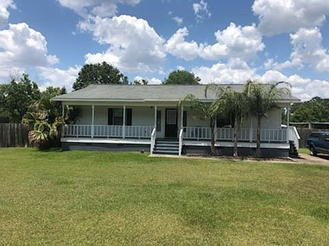 1st image of 215 Meadow Creek Dr