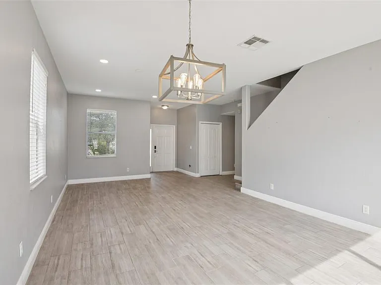 20721 Whitewood Way — Photo 18