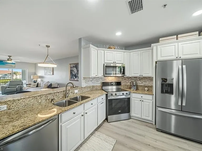 3029 Driftwood Way #3306 — Photo 7