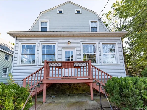 40 Walden Avenue, New London, CT 06320