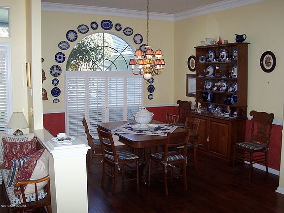 2nd image of 10362 Heather Glen Dr N